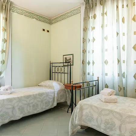 Lucca Franco'S Villa Diecimo Exterior photo